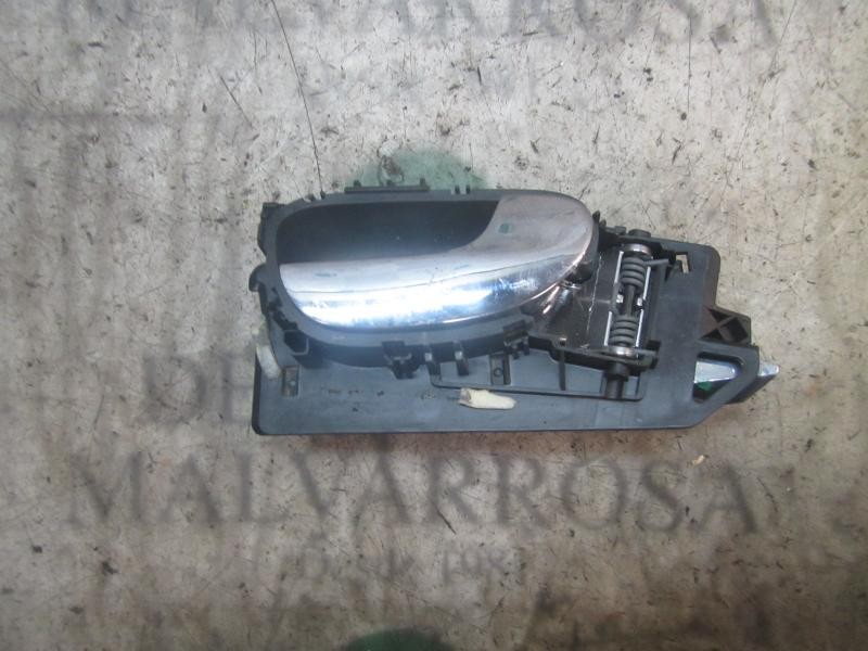 Recambio de maneta interior delantera derecha para peugeot 307 berlina (s2) xt referencia OEM IAM   