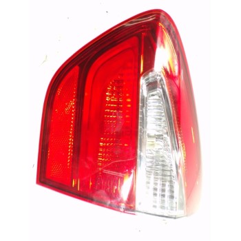 PILOTO TRASERO DERECHO INTERIOR 