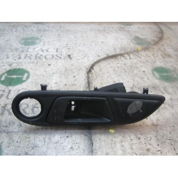 MANETA INTERIOR DELANTERA IZQUIERDA 1686126 