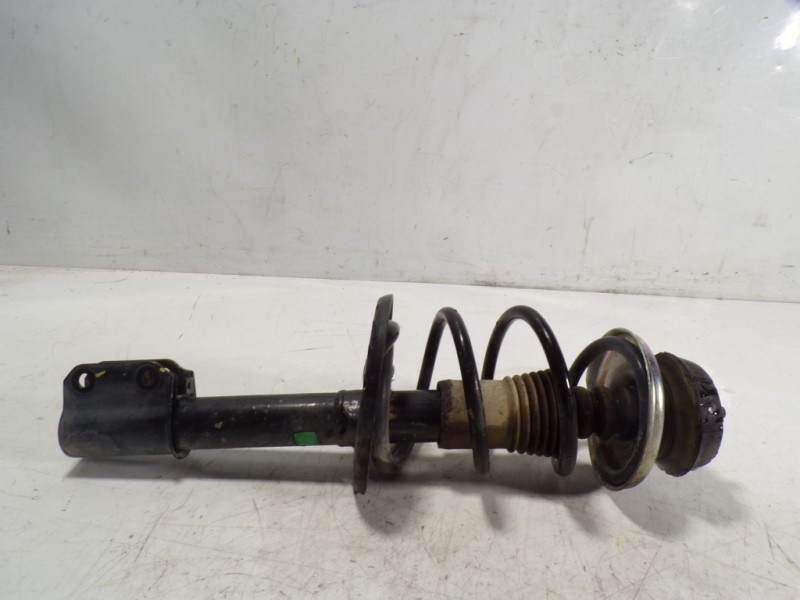 Recambio de amortiguador delantero izquierdo para dacia sandero 1.0 12v cat referencia OEM IAM 543025522R 543025522R 