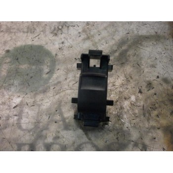 MANDO ELEVALUNAS DELANTERO DERECHO 