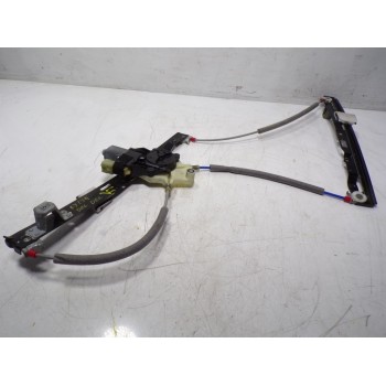 ELEVALUNAS DELANTERO DERECHO 1891064 AV11R23200BB 0130822648