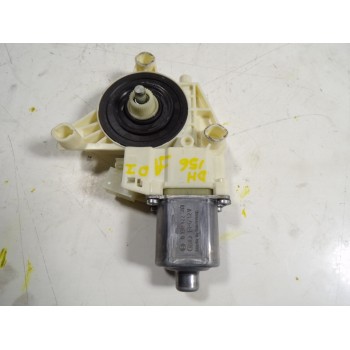 MOTOR ELEVALUNAS DELANTERO IZQUIERDO A2048200142 A2048200142 0130822503