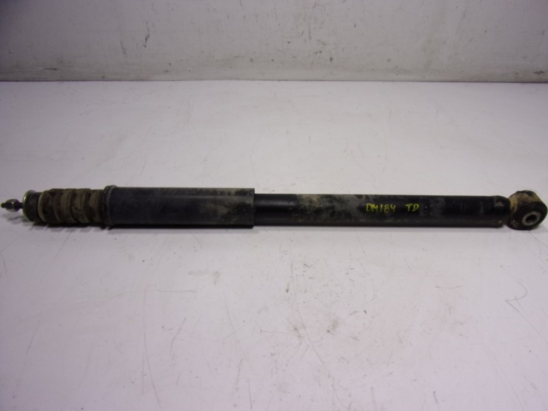Recambio de amortiguador trasero derecho para dacia duster 1.6 sce cat referencia OEM IAM 562105043R 562105043R 