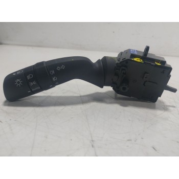 MANDO LUCES 8432902040 02D7017J910 