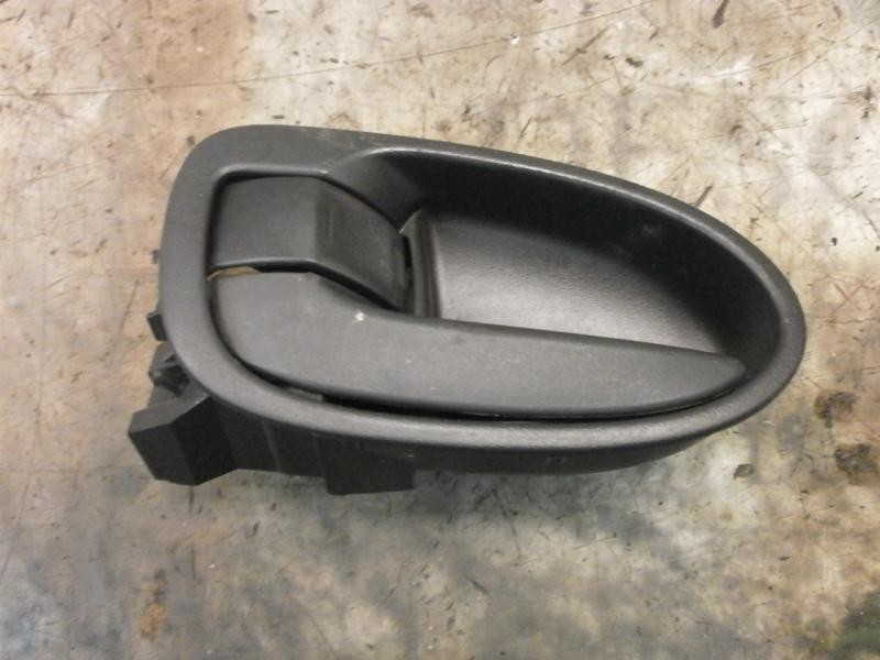 Recambio de maneta interior delantera izquierda para toyota yaris (ncp1/nlp1/scp1) 1.3 cat referencia OEM IAM   