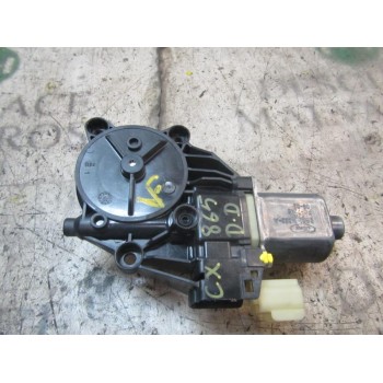 MOTOR ELEVALUNAS DELANTERO DERECHO 1543207 0130822407 0130822407
