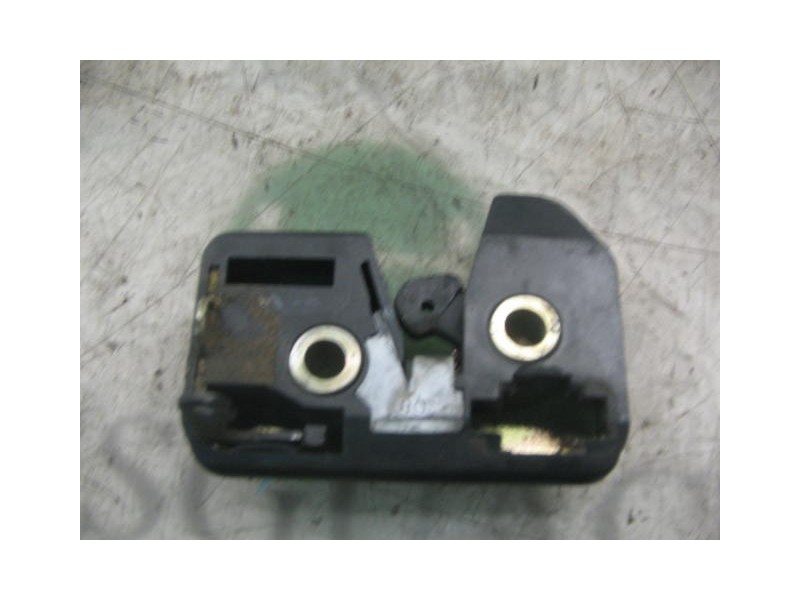 Recambio de cerradura maletero / porton para volkswagen polo berlina (6n1) básico referencia OEM IAM   