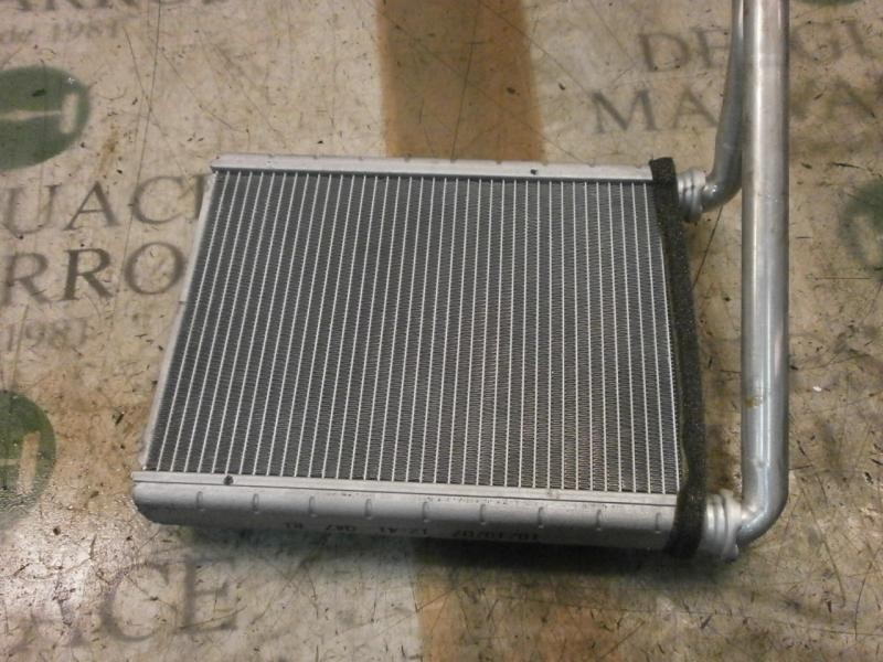 Recambio de radiador calefaccion / aire acondicionado para toyota yaris (ncp1/nlp1/scp1) 1.3 cat referencia OEM IAM   