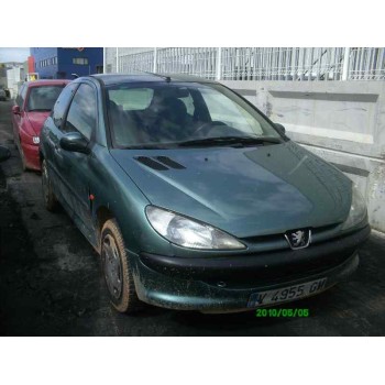 PEUGEOT 206 BERLINA