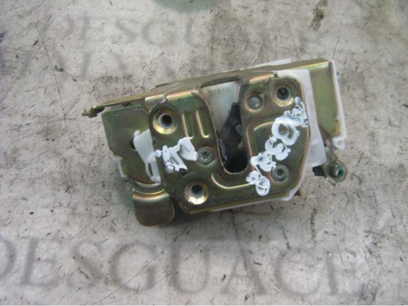 Recambio de cerradura puerta delantera derecha para nissan primera berlina (p11) comfort referencia OEM IAM   