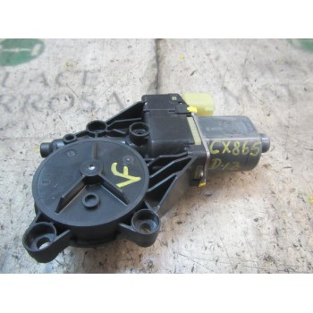 MOTOR ELEVALUNAS DELANTERO IZQUIERDO 1852321 0130822404 0130822404