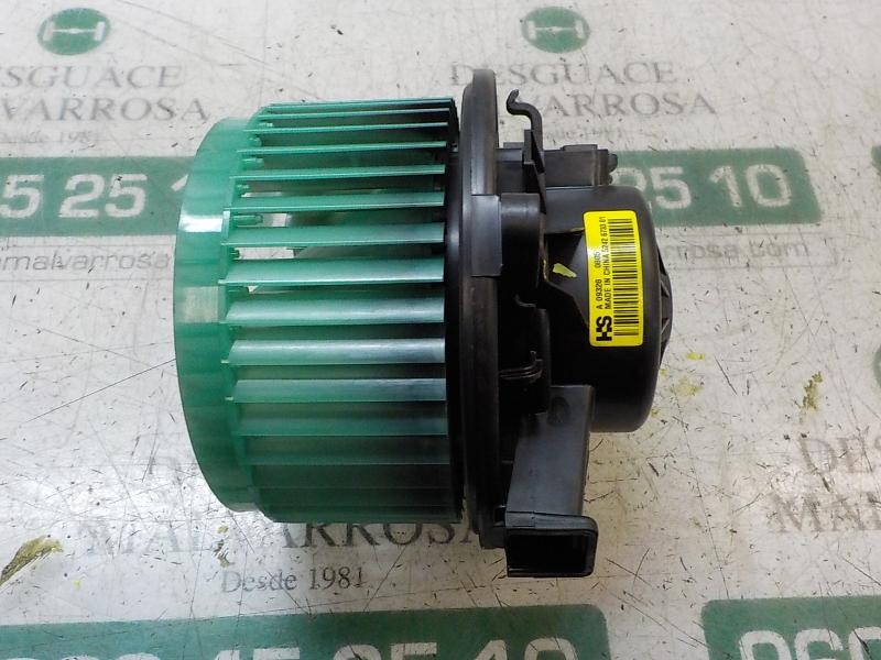 Recambio de motor calefaccion para opel insignia berlina 2.0 16v cdti referencia OEM IAM 13265193  