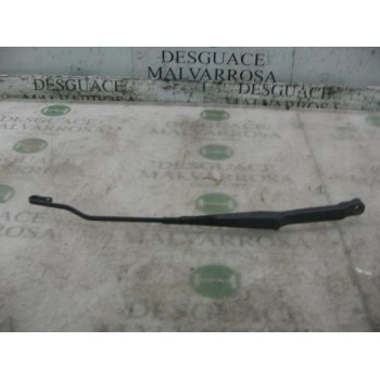 BRAZO LIMPIA DELANTERO DERECHO 