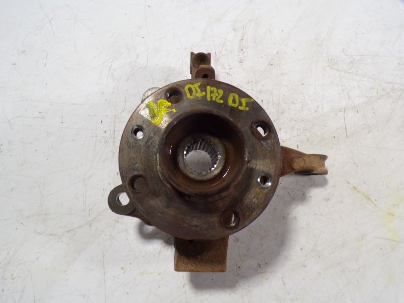 Recambio de mangueta delantera izquierda para dacia sandero 1.0 12v cat referencia OEM IAM 400155389R  