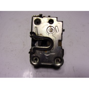 CERRADURA PUERTA TRASERA DERECHA 825025968R 