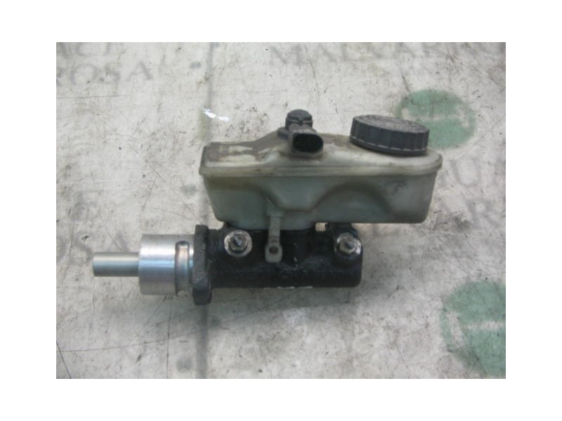 Recambio de bomba freno para volkswagen polo berlina (6n1) básico referencia OEM IAM   