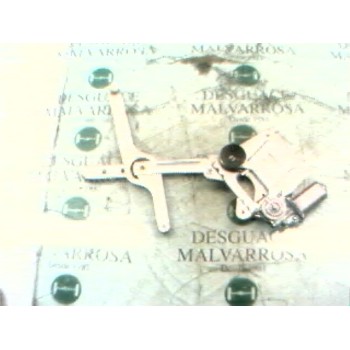 ELEVALUNAS DELANTERO DERECHO 