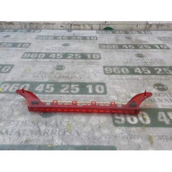 PILOTO TRASERO CENTRAL 63256924673 