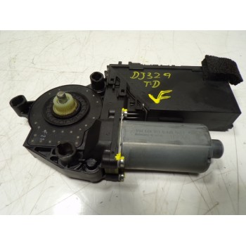 MOTOR ELEVALUNAS TRASERO DERECHO 95562470400 7L0959794A 