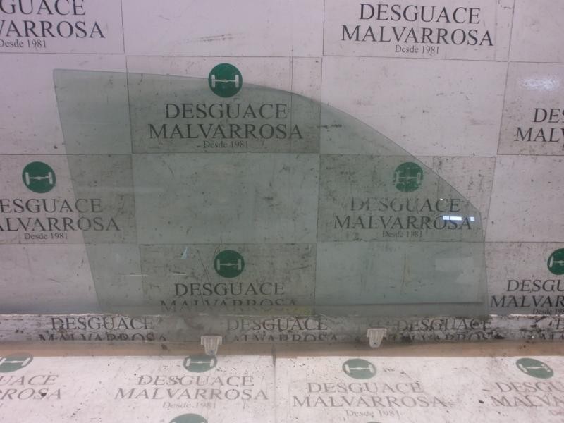 Recambio de cristal puerta delantero derecho para nissan x-trail (t31) se referencia OEM IAM 80300JG000  