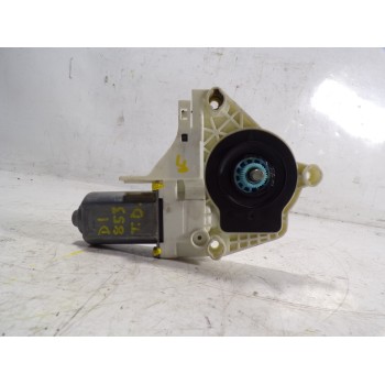 MOTOR ELEVALUNAS TRASERO DERECHO 8K0959801B 8K0959801B 