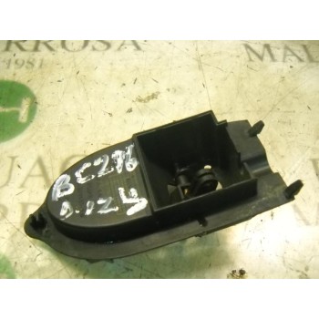 MANETA INTERIOR DELANTERA IZQUIERDA 