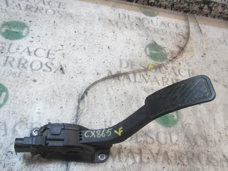 Recambio de potenciometro pedal para ford fiesta (cb1) 1.25 16v cat referencia OEM IAM 2120072 8V219F836AA 