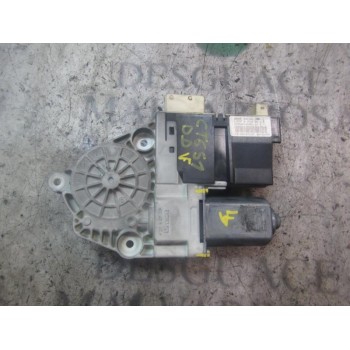 MOTOR ELEVALUNAS DELANTERO DERECHO 