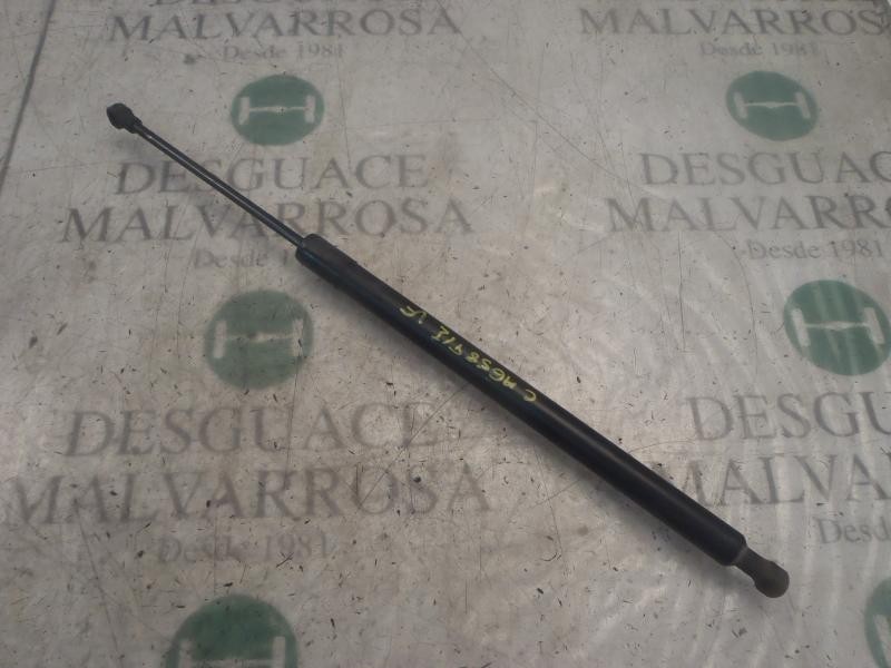 Recambio de amortiguadores maletero / porton para renault modus confort dynamique referencia OEM IAM 8200219322  