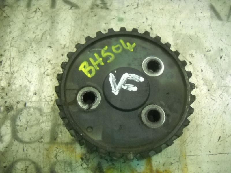 Recambio de polea bomba inyectora para ford focus berlina (cak) 1.8 tddi turbodiesel cat referencia OEM IAM   