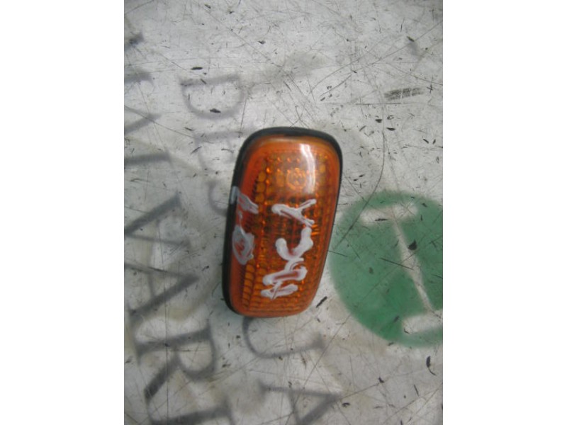 Recambio de piloto lateral derecho para nissan almera (n16/e) comfort referencia OEM IAM   