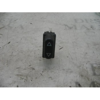 MANDO ELEVALUNAS DELANTERO IZQUIERDO 