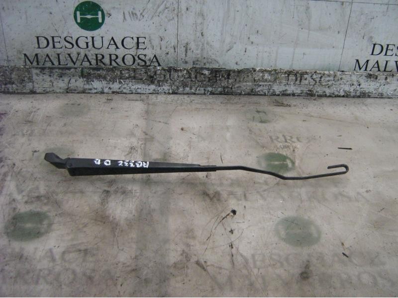 Recambio de brazo limpia delantero derecho para citroën xsara berlina 2.0 hdi exclusive (80kw) referencia OEM IAM   