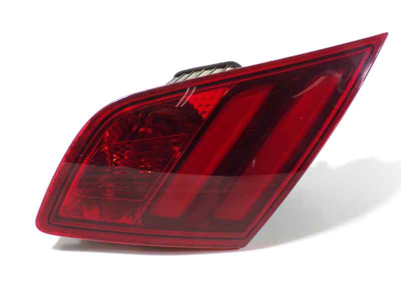 Recambio de piloto trasero derecho interior para peugeot 308 1.2 12v e-thp referencia OEM IAM 9677818280  