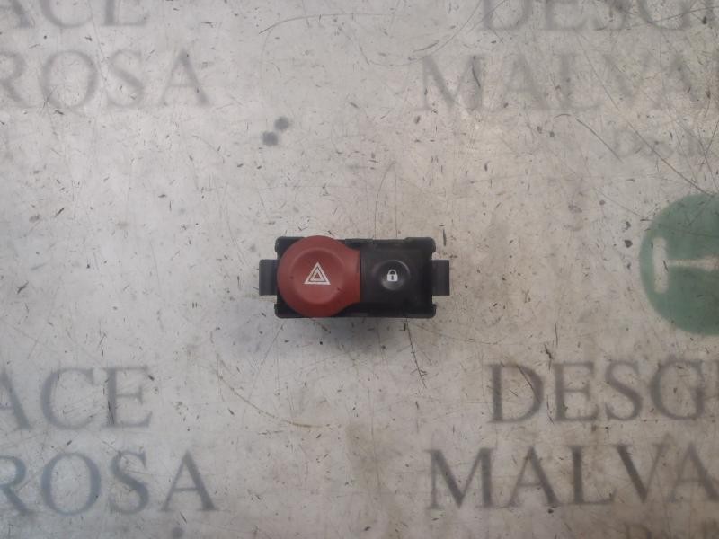 Recambio de warning para renault modus confort dynamique referencia OEM IAM 252103766R 8200214896 