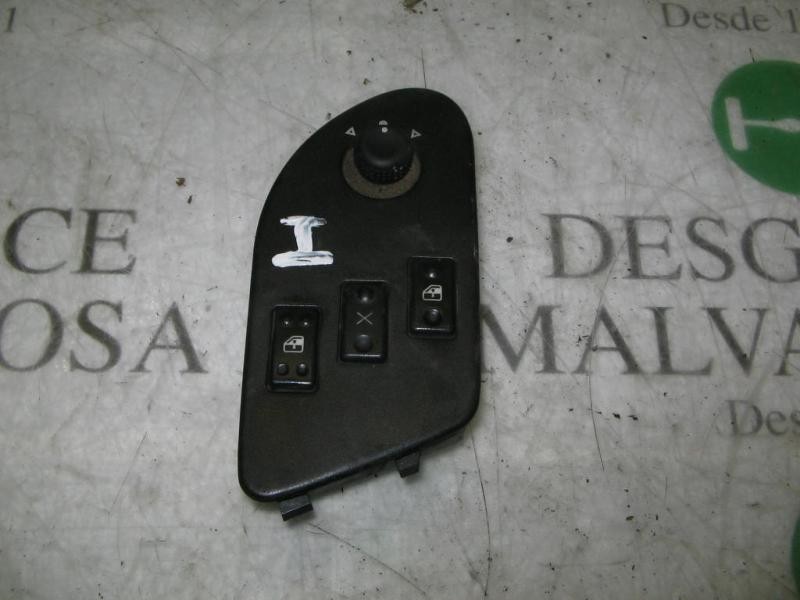 Recambio de mando elevalunas delantero izquierdo para renault safrane (b54) 2.2i referencia OEM IAM   