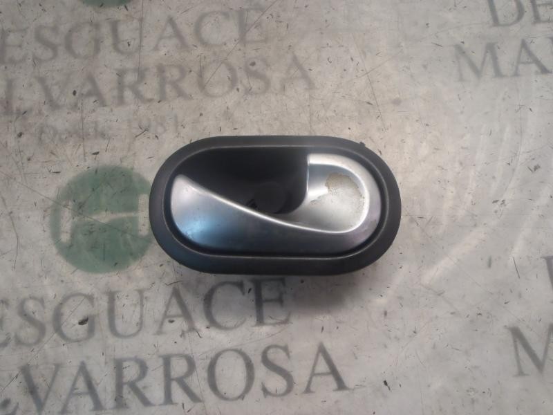 Recambio de maneta interior delantera derecha para renault modus confort dynamique referencia OEM IAM 8200387749  