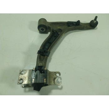BRAZO SUSPENSION INFERIOR DELANTERO DERECHO A2463304800 
