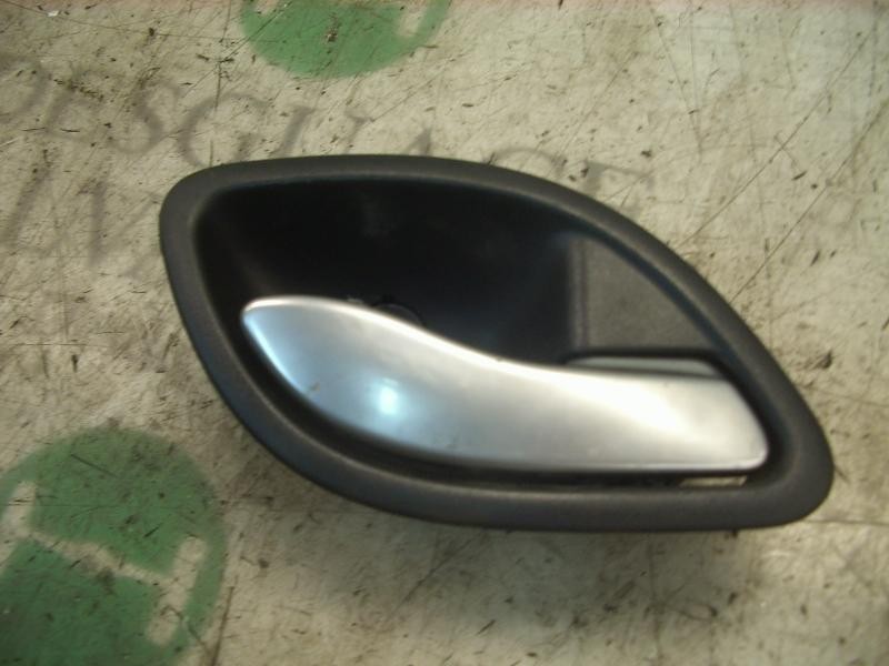 Recambio de maneta interior delantera derecha para renault espace iv (jk0) authentique referencia OEM IAM 8200000724  