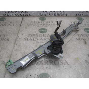 ELEVALUNAS DELANTERO DERECHO 