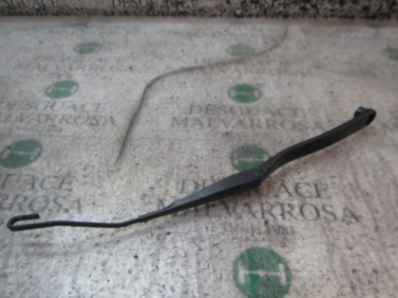 Recambio de brazo limpia delantero izquierdo para nissan juke (f15) 1.5 turbodiesel cat referencia OEM IAM 28881BA61A  