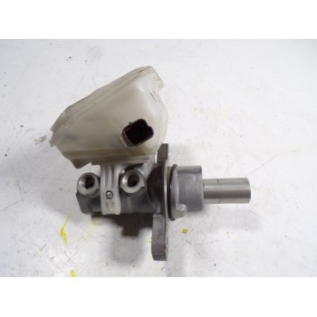 BOMBA FRENO 4601Y4 