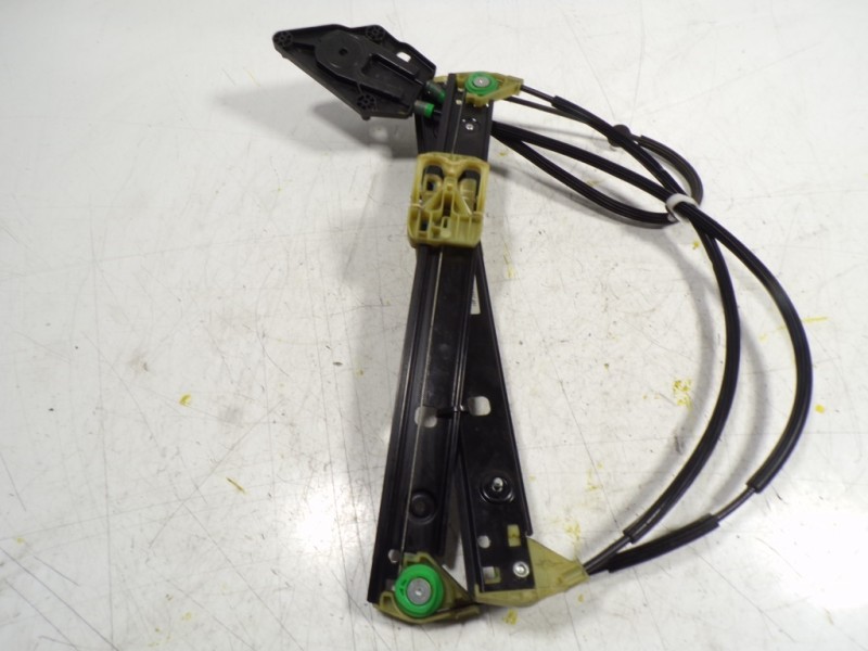 Recambio de elevalunas delantero izquierdo para audi a1 (8x) 1.6 tdi referencia OEM IAM 8X3837461 8X3837461 1021921234104