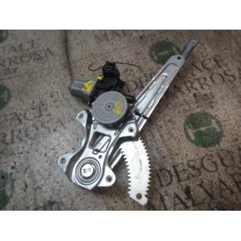 ELEVALUNAS TRASERO DERECHO 807201KA0A 82731CV01B 