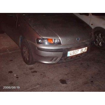 FIAT PUNTO BERLINA (188)