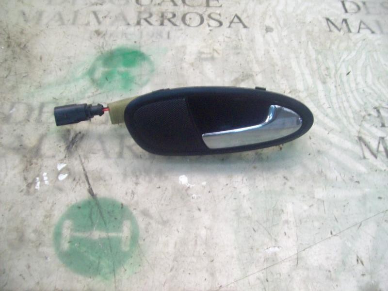 Recambio de maneta interior delantera derecha para seat leon (1p1) sport referencia OEM IAM   