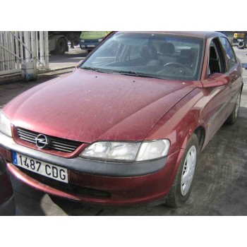 OPEL VECTRA B BERLINA