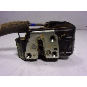 CERRADURA PUERTA TRASERA DERECHA 82500EB305 