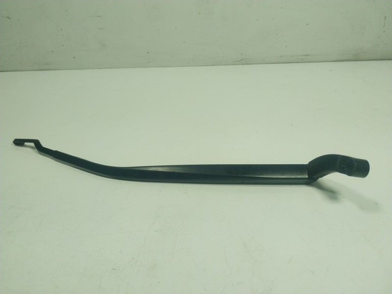 Recambio de brazo limpia delantero derecho para toyota highlander (gsu7_, axuh7_) 2.5 hybrid awd (axuh78) referencia OEM IAM 852